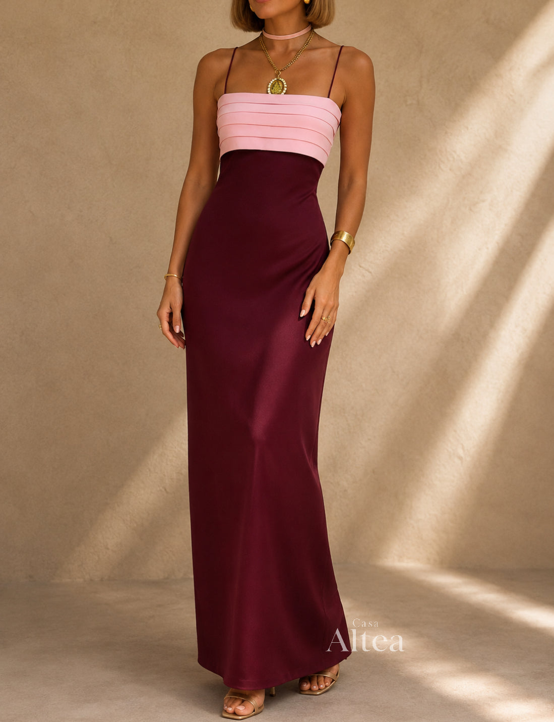 Martina Vestido Maxi Bicolor Palabra de Honor con Detalle Plisado