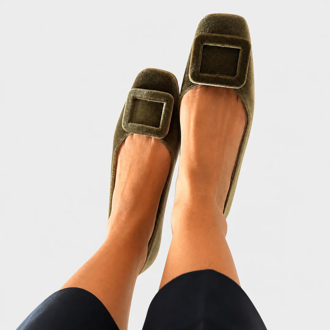 Mocasines de Piel Sueca con Diseño