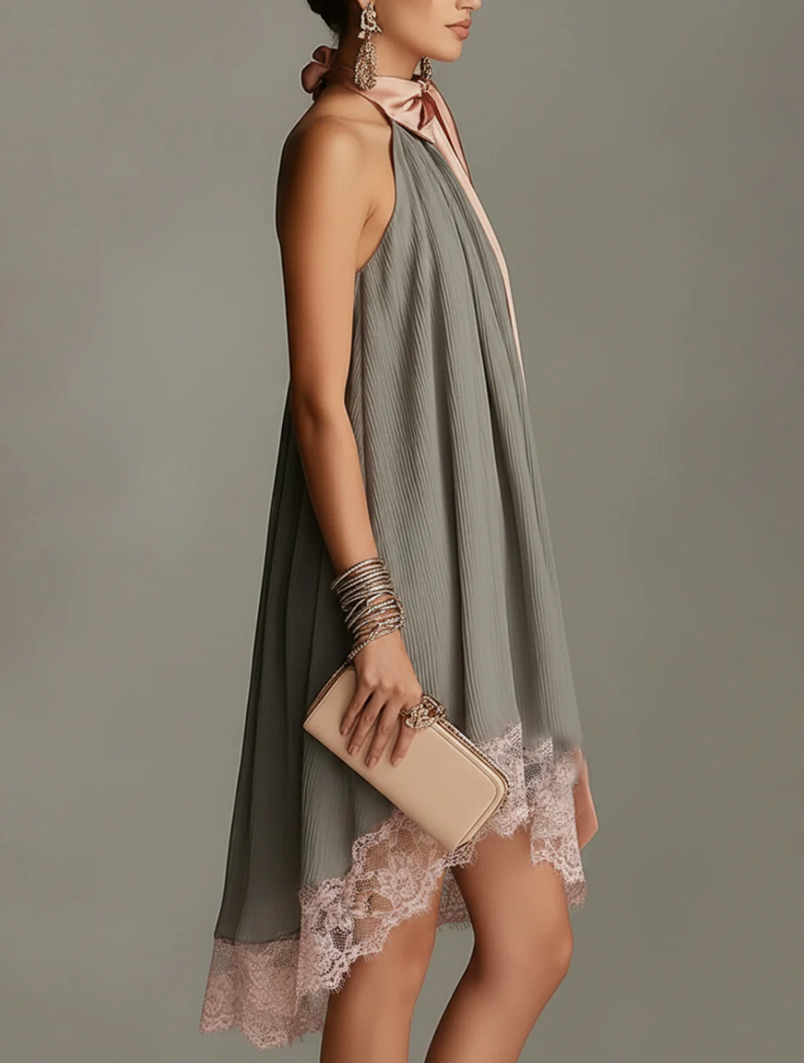 Azahara | Mini vestido de satén con lazo rosa y encaje