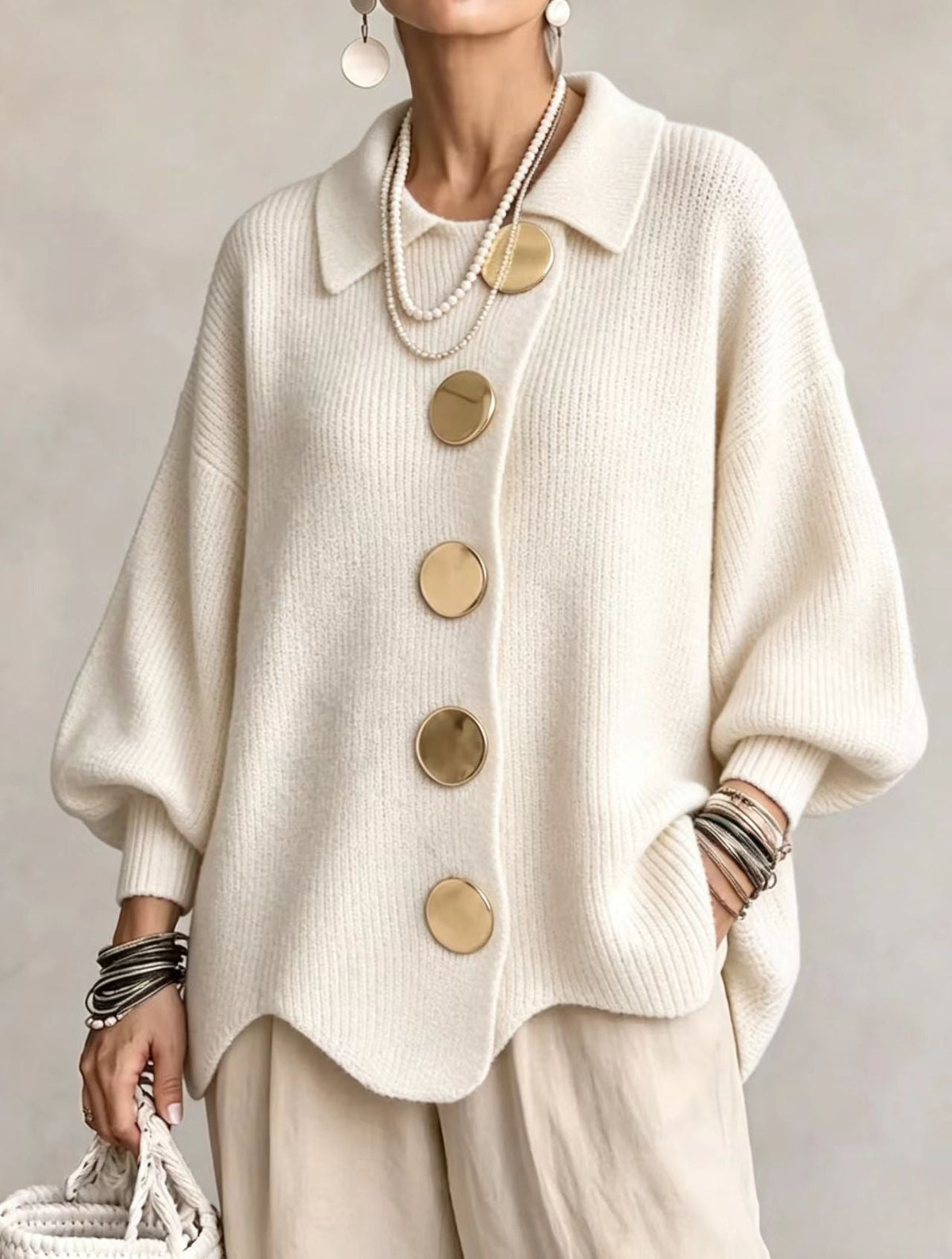 Valentina | Cárdigan Oversize con Botones Dorados