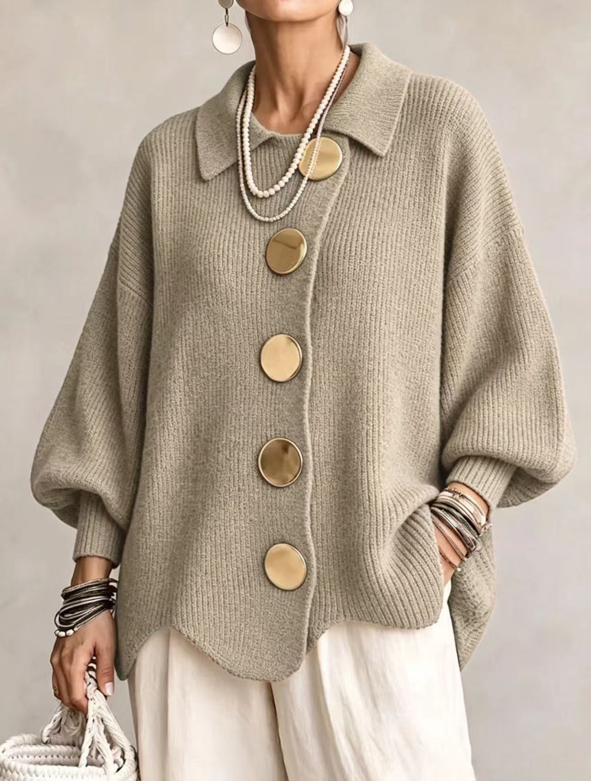 Valentina | Cárdigan Oversize con Botones Dorados