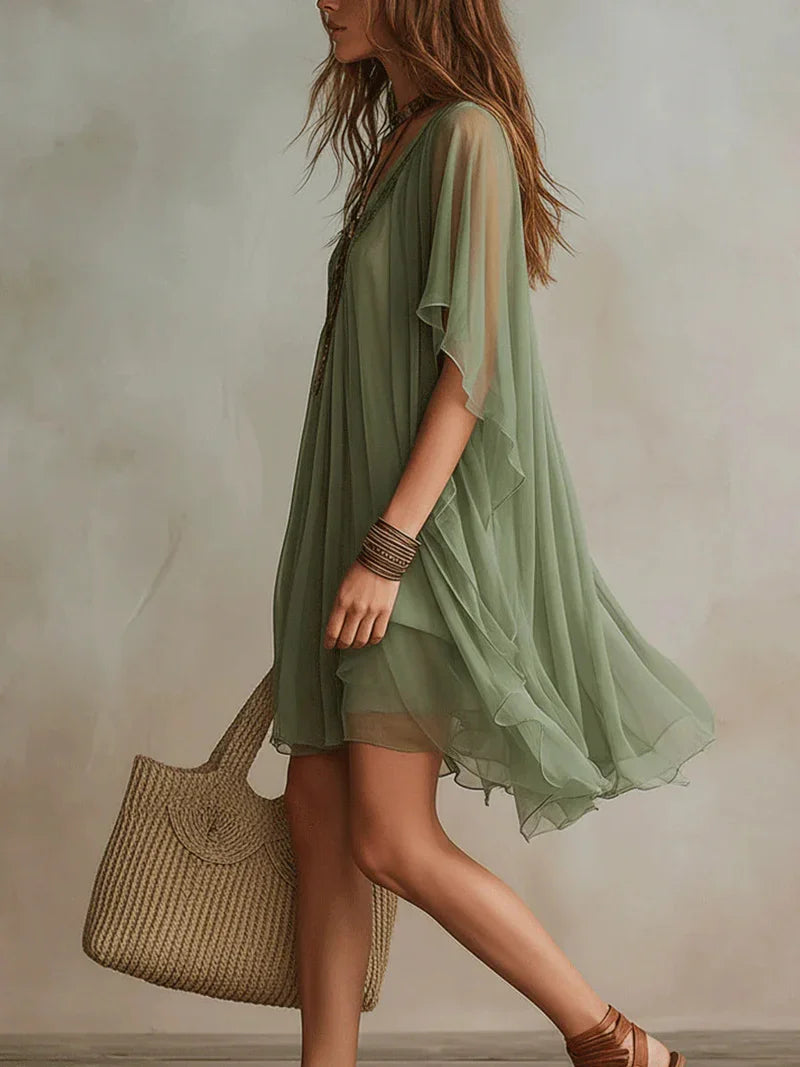 Aria Vestido Mini Fluido de Chiffon Verde con Escote en V
