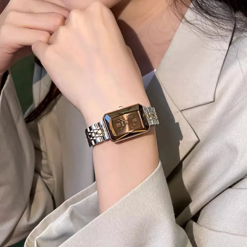 Celia Reloj Retro de Acero Inoxidable