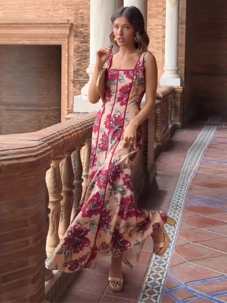 Valeria Vestido Maxi Floral con Escote Cuadrado
