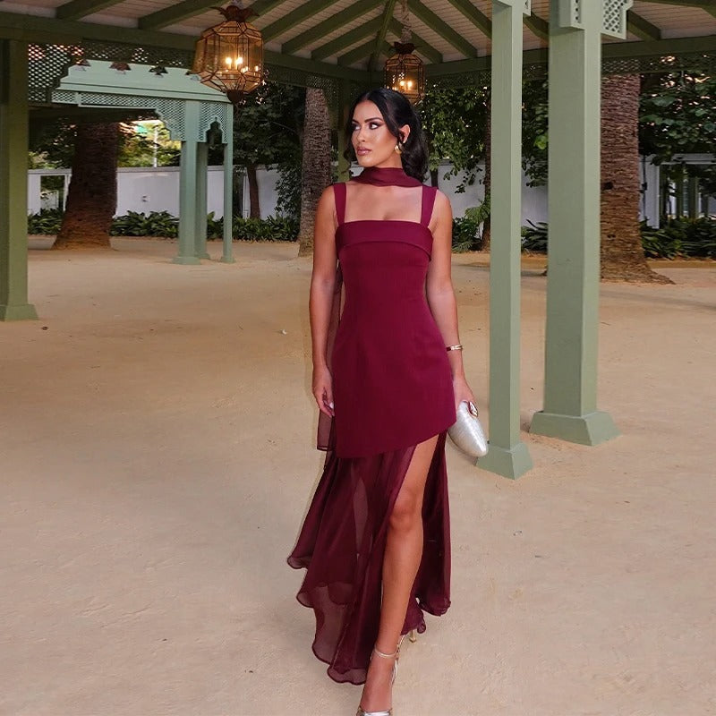Celia Vestido Maxi Borgoña con Detalle de Lazo y Falda de Gasa